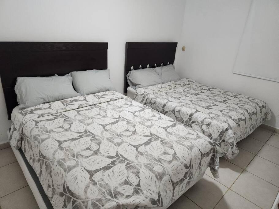 Apartamento Departamento De Lujo. Seguridad 24. Playa A Pasos. Acapulco Exterior foto